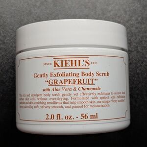 Kiehl's Gently Exfoliating Body Scrub - New